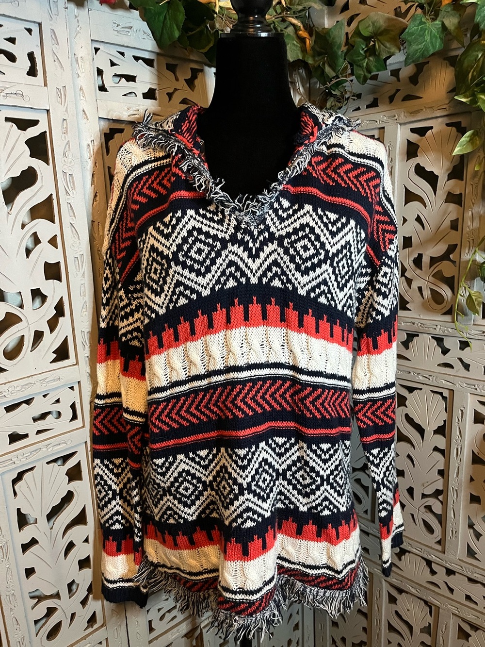 NEW DIRECTIONS DANDY ORANGE BLACK & WHITE SOUTHWEST STYLE KNIT HOODIE SWEATER